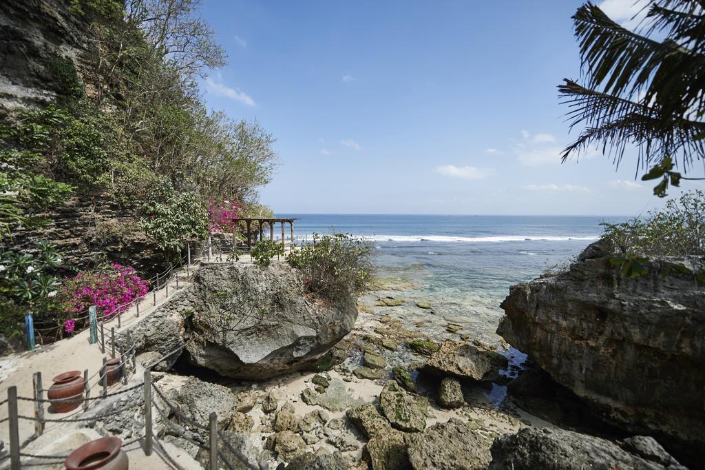 The Island Bingin Villa Uluwatu